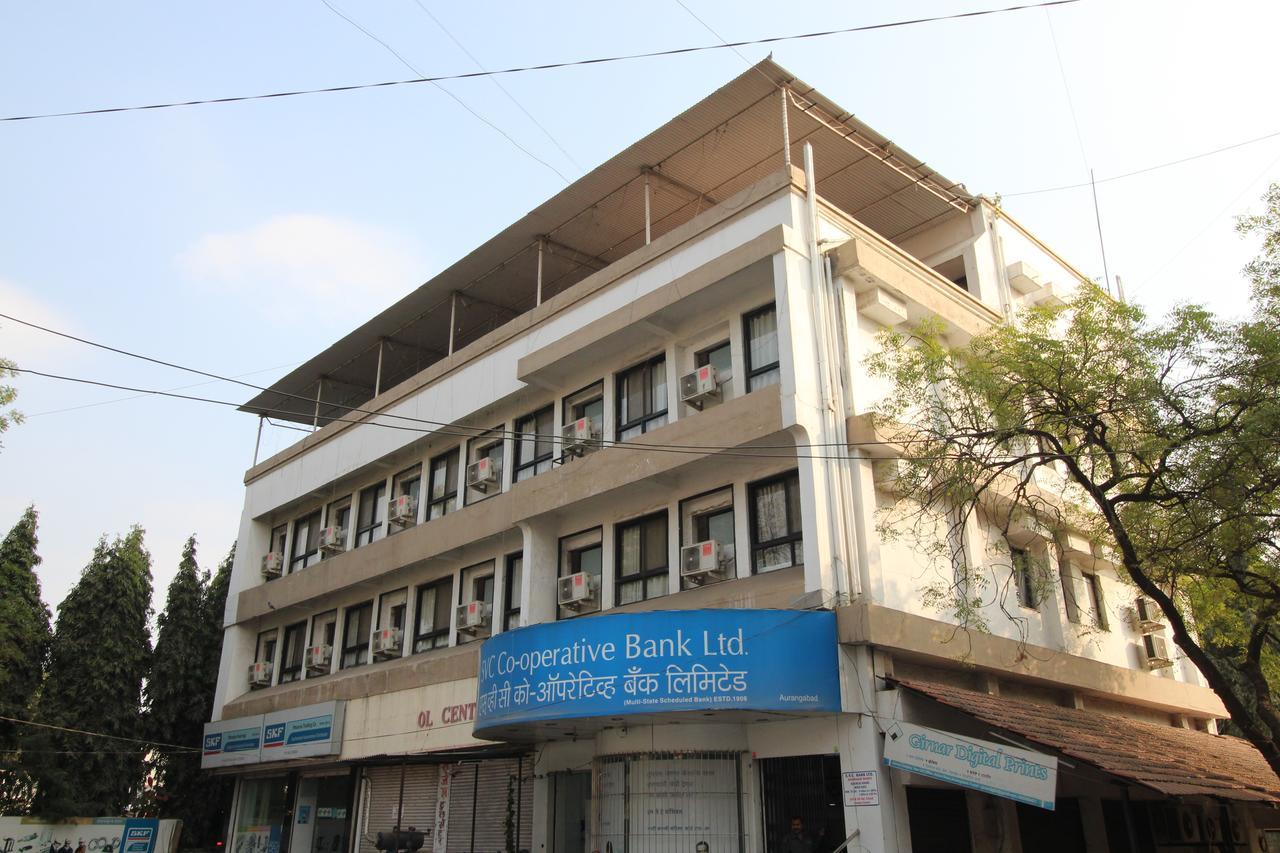 Hotel Girnar Aurangabad  Exterior photo